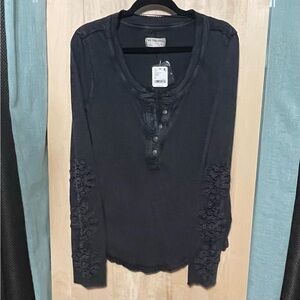 NWT Free People We The Free Our Song Henley Cuff Crocheted Lace Sleeve Black XL
